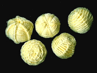 unikatissima Embroidered Bead Buttons